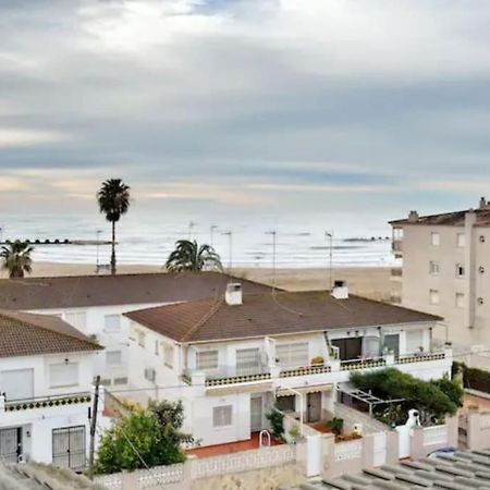 Nice Beachside 2-Bd Apt Near Barcelona Cunit Kültér fotó