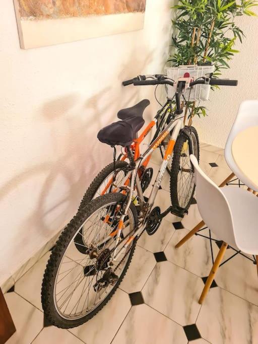 Nice Beachside 2-Bd Apt Near Barcelona Cunit Kültér fotó