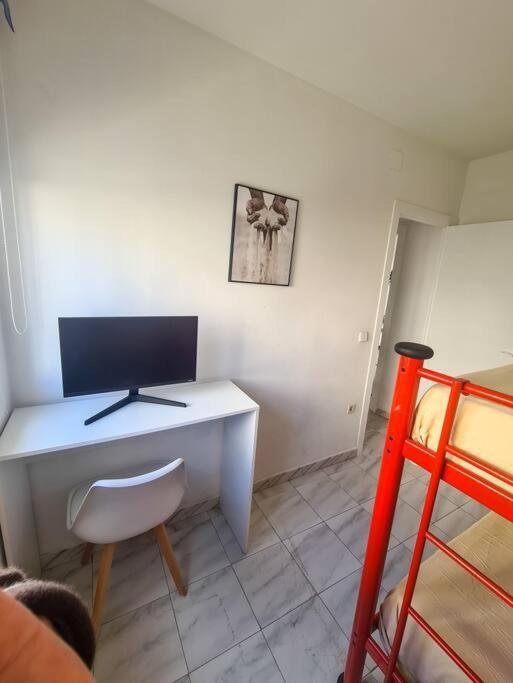 Nice Beachside 2-Bd Apt Near Barcelona Cunit Kültér fotó